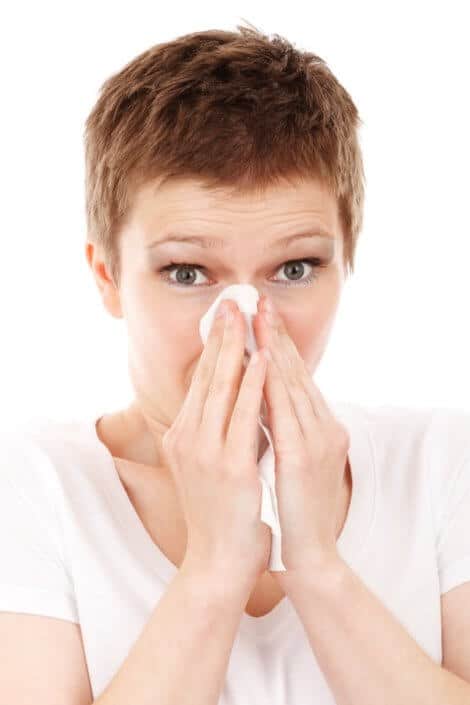 women with allergy symptoms due to histamine intolerance